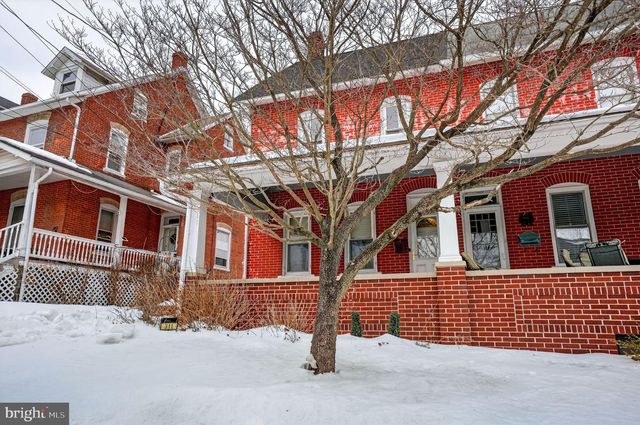 311 W WALNUT ST, Perkasie, PA 18944