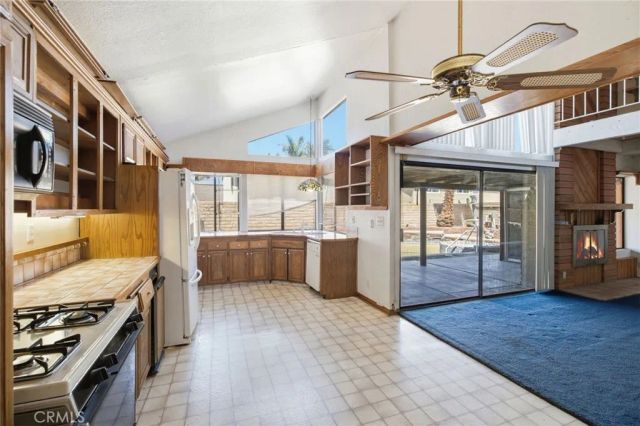 19831 Flagstone, Huntington Beach, CA 92646