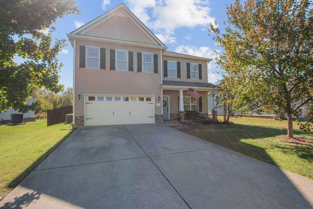 2105 Longhunter Chase Dr, Spring Hill, TN 37174