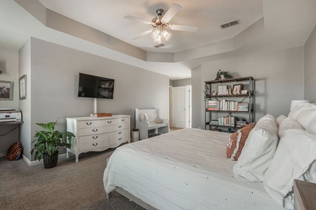 2105 Longhunter Chase Dr, Spring Hill, TN 37174