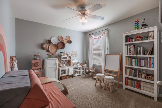 2105 Longhunter Chase Dr, Spring Hill, TN 37174