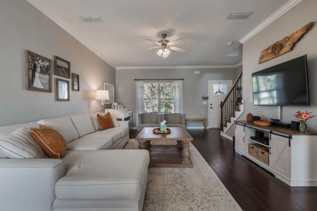 2105 Longhunter Chase Dr, Spring Hill, TN 37174