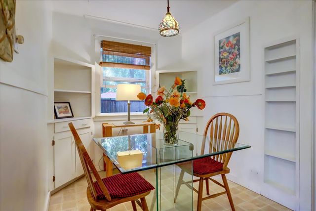 10664 oak St, Grass Valley, CA 95945
