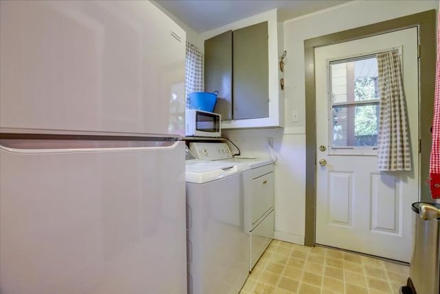 10664 oak St, Grass Valley, CA 95945