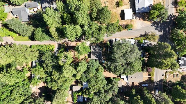 10664 oak St, Grass Valley, CA 95945