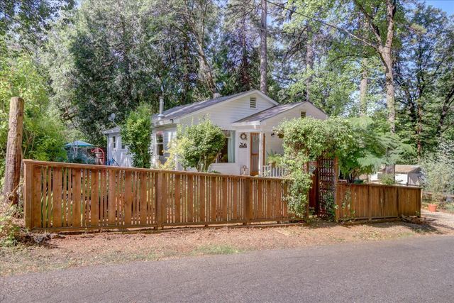 10664 oak St, Grass Valley, CA 95945