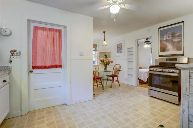 10664 oak St, Grass Valley, CA 95945