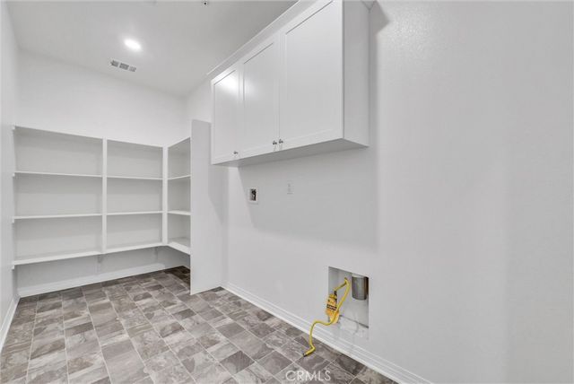 2978 E Penny, Ontario, CA 91761
