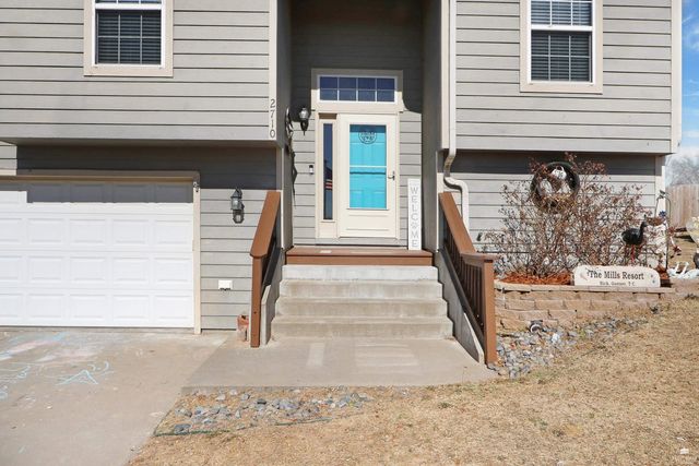 2710 Oakwood, Junction City, KS 66441