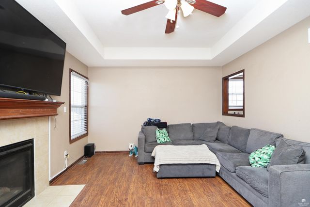 2710 Oakwood, Junction City, KS 66441