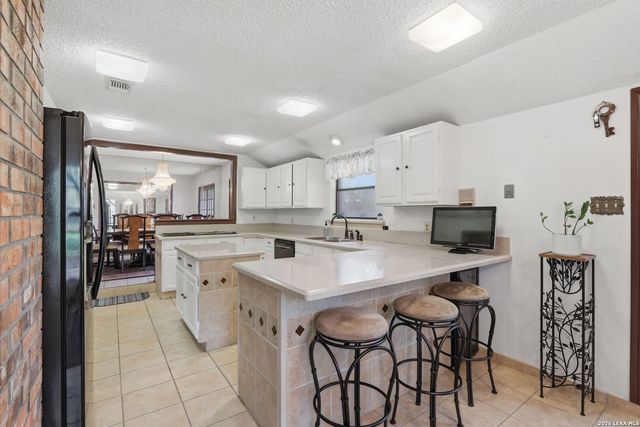12727 Old Wick, San Antonio, TX 78230