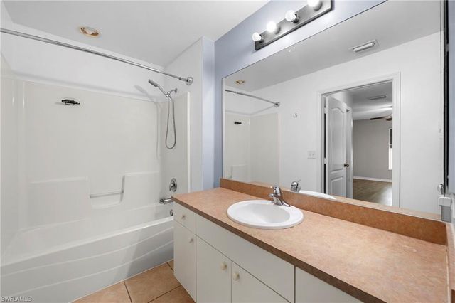 2805 66th ST W, Lehigh Acres, FL 33971