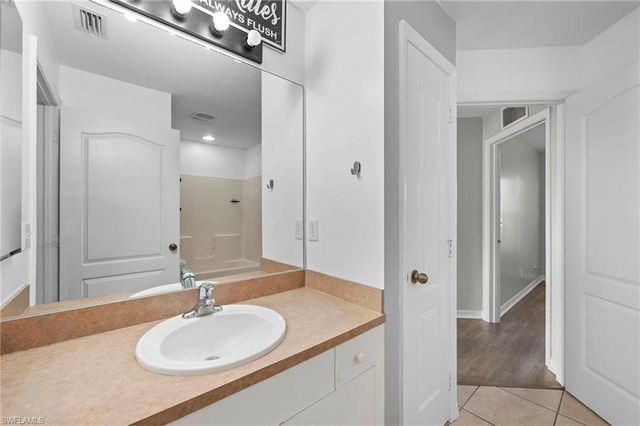 2805 66th ST W, Lehigh Acres, FL 33971