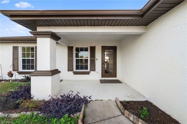 2805 66th ST W, Lehigh Acres, FL 33971