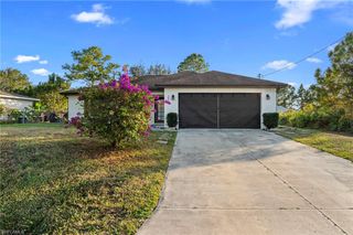 2805 66th ST W, Lehigh Acres, FL 33971