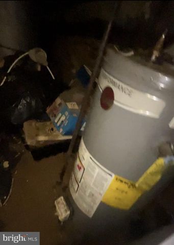 1218 W FIRTH ST, Philadelphia, PA 19133