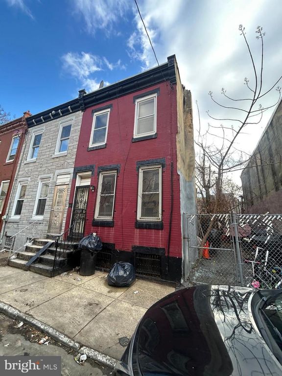 Image 1 of property listing at 1218 W FIRTH ST, Philadelphia, PA 19133
