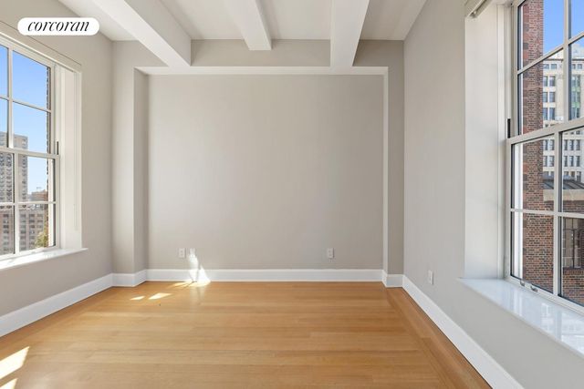 18 GRAMERCY Park S PH17, New York City, NY 10003