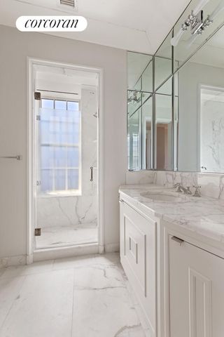 18 GRAMERCY Park S PH17, New York City, NY 10003