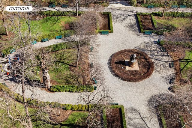 18 GRAMERCY Park S PH17, New York City, NY 10003