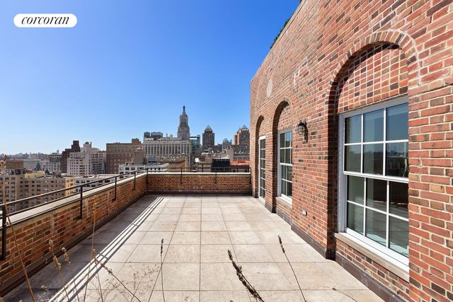 18 GRAMERCY Park S PH17, New York City, NY 10003