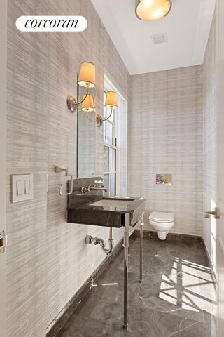 18 GRAMERCY Park S PH17, New York City, NY 10003