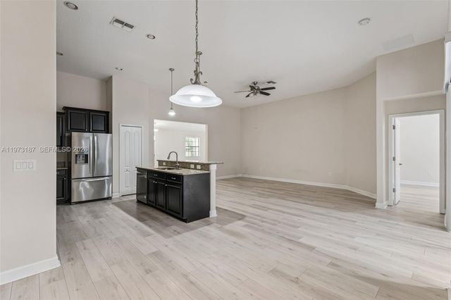 1382 Palmetto Dunes, Davenport, FL 33896
