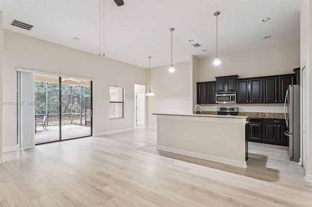 1382 Palmetto Dunes, Davenport, FL 33896