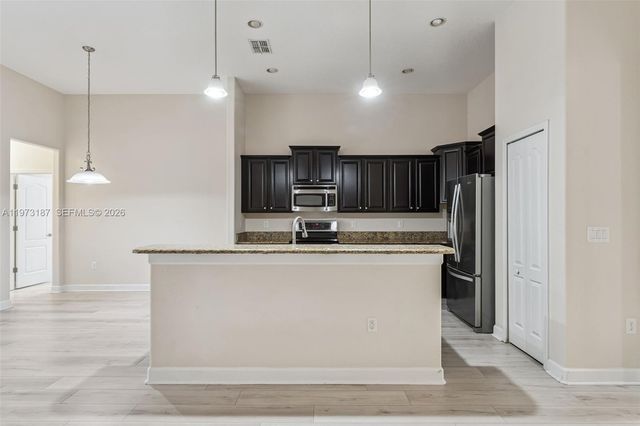 1382 Palmetto Dunes, Davenport, FL 33896