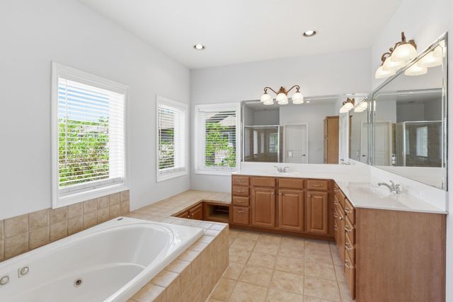320 Old Hickory Blvd Apt 2210, Nashville, TN 37221