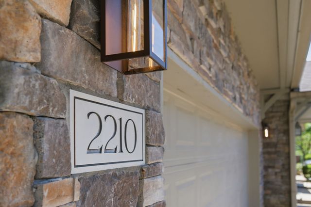 320 Old Hickory Blvd Apt 2210, Nashville, TN 37221