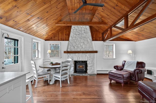 58 Oxford Springs Road, Chester, NY 10918