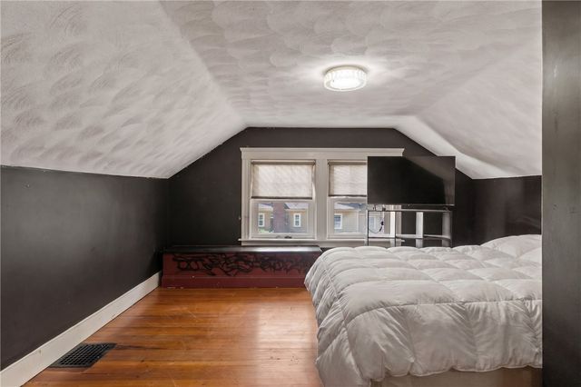 59 Oswald Street, Pawtucket, RI 02861
