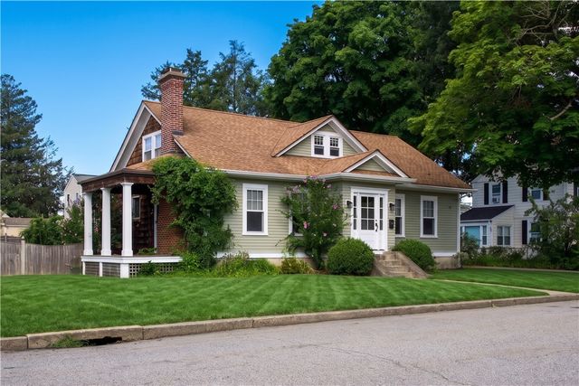 59 Oswald Street, Pawtucket, RI 02861