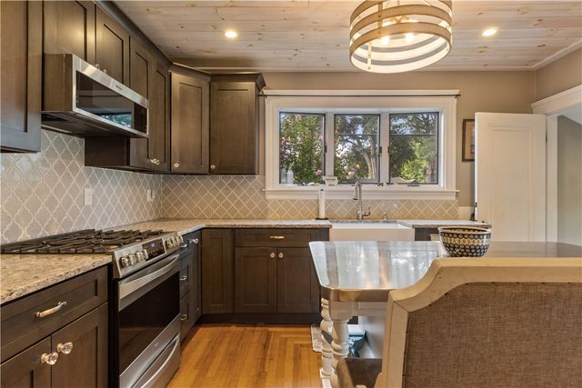 59 Oswald Street, Pawtucket, RI 02861