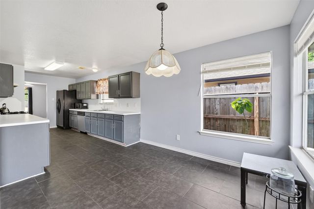 10819 Cayman Mist Drive, Houston, TX 77075