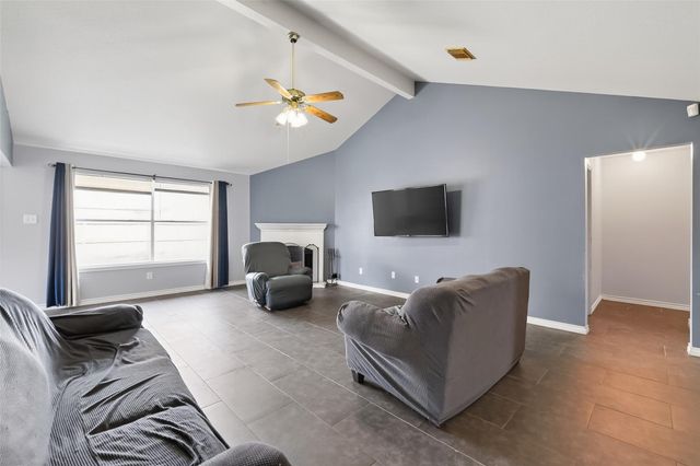 10819 Cayman Mist Drive, Houston, TX 77075
