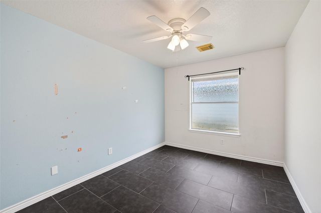 10819 Cayman Mist Drive, Houston, TX 77075