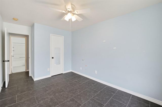 10819 Cayman Mist Drive, Houston, TX 77075