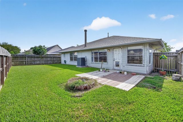 10819 Cayman Mist Drive, Houston, TX 77075