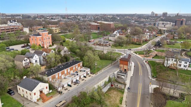 164 Dorchester Avenue, Cincinnati, OH 45219