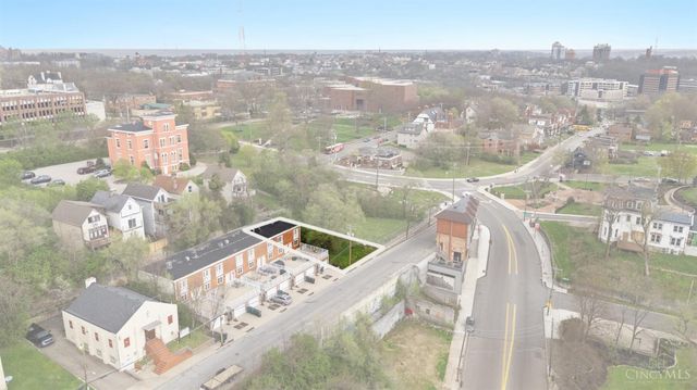 164 Dorchester Avenue, Cincinnati, OH 45219