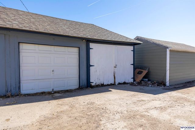 6806 N 30th Street, Omaha, NE 68112