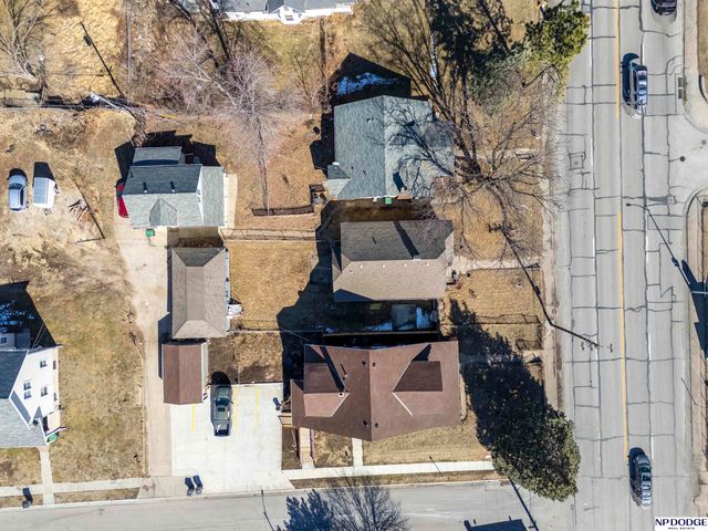 6806 N 30th Street, Omaha, NE 68112