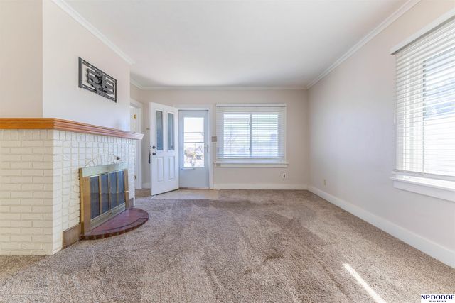 6806 N 30th Street, Omaha, NE 68112