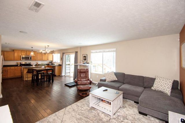 9 Woodside Park Drive, Pierce Twp, OH 45102