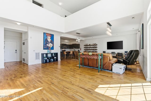 1001 2nd Avenue 305, Asbury Park, NJ 07712