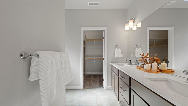 2548 Clark Ridge Dr, Richland, WA 99352