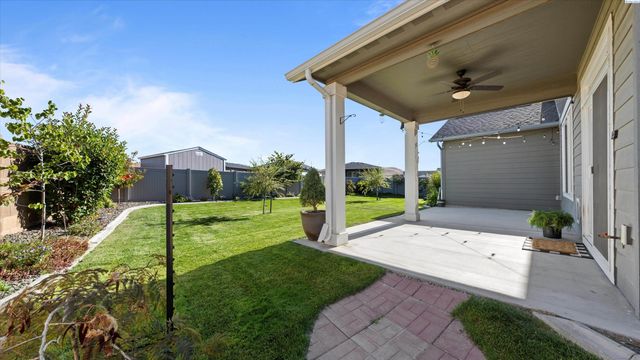 2548 Clark Ridge Dr, Richland, WA 99352