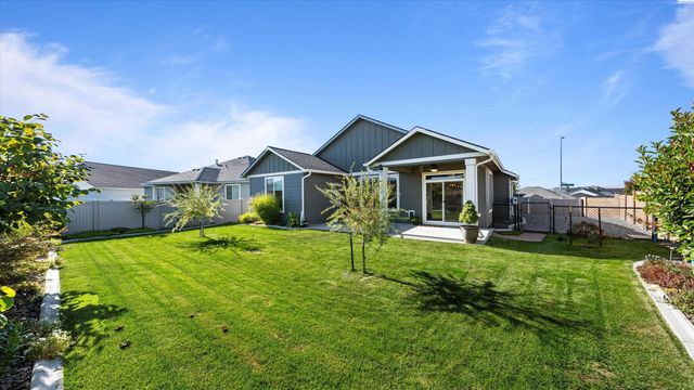 2548 Clark Ridge Dr, Richland, WA 99352